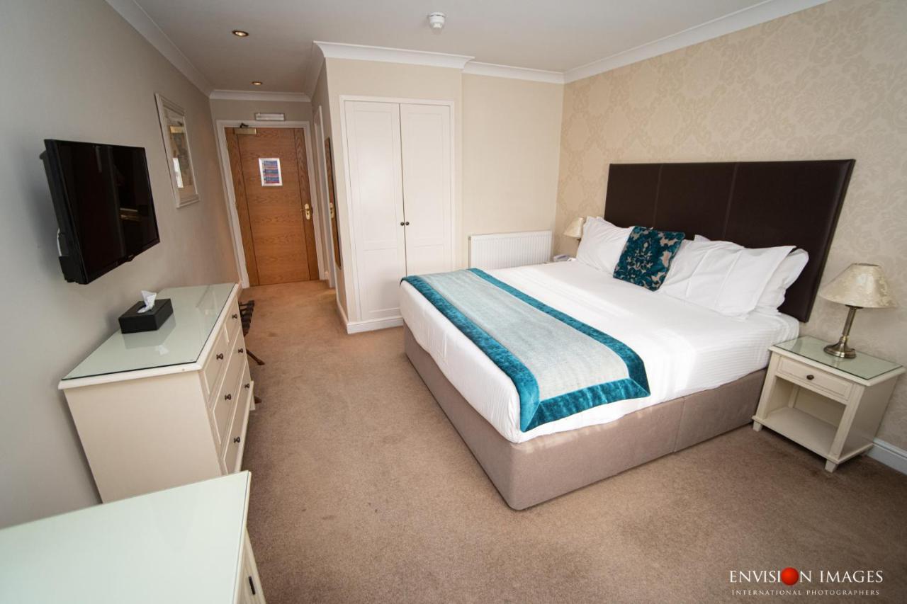 Red Hall Hotel Walmersley Extérieur photo