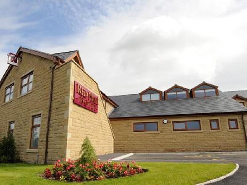 Red Hall Hotel Walmersley Extérieur photo